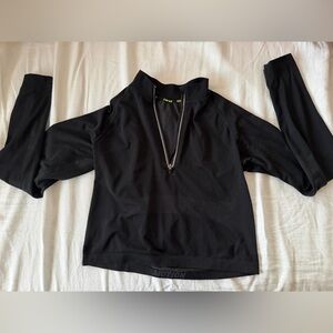 Hind Running 1/4 zip Black Long Sleeve Top